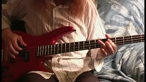 Blues on American Standard Strat / Ibanez GSR200 bass