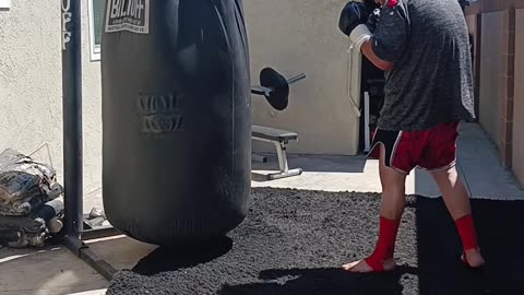 500 Pound Punching Bag Workout Part 78. More Muay Thai Work