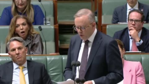 Australian Parliament reading a post from 4chan