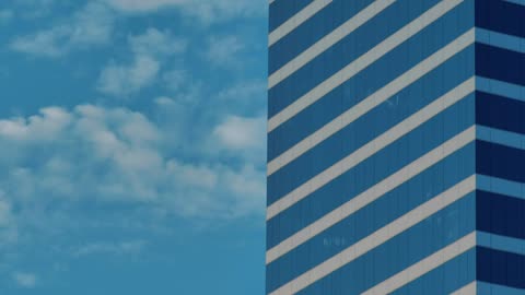 Symmetrical composition of a building and the sky