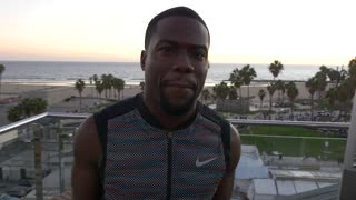 Kevin Hart at the 5K Nike run in Venice, CA