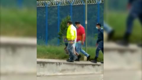 Video: Trasladan al asesino de Nickol Valentina a la cárcel de Palogordo
