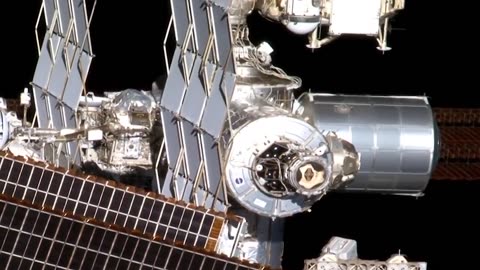 Preparing the Space Station for a Future Power Boost on This Week @NASA – September 17, 2021