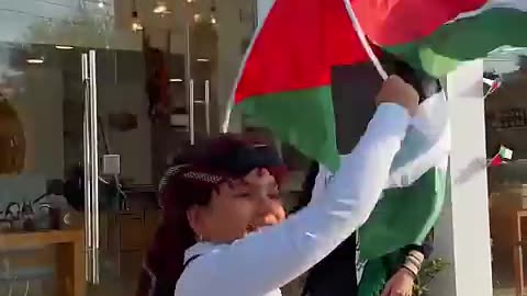 يارب تدوم فرحتنا يارب نصلي بالقدس الله يقويكم يا اهل غزة🇵🇸❤️