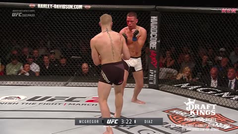 Nate Diaz vs Conor McGregor 1 | FREE FIGHT | UFC 279