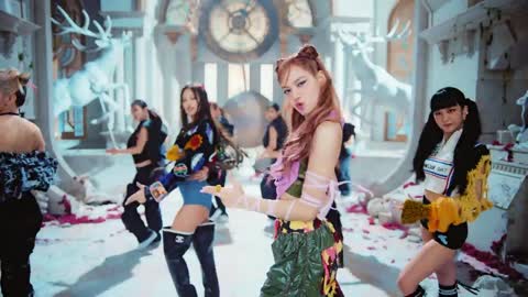 BLACKPINK - ‘Pink Venom’ M/V