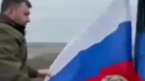 Russian armies are flying the Russian flag over Ukraine