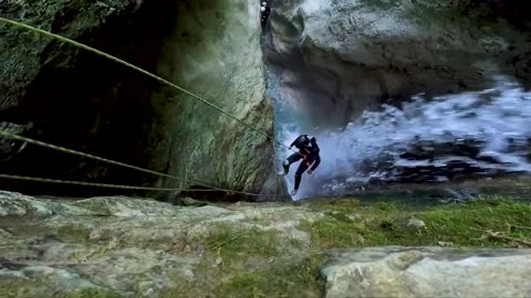 4Lander For Your Freedom: Canyoning Il Torrente Cosa
