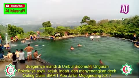 Suegernya mandi di Umbul Sidomukti Ungaran Outing Class SMPIT Abu Ja'far Mojogedang 2017