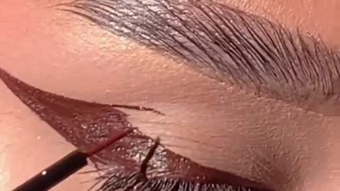 Anyone can do this liner even with hooded eyes Would you try this?