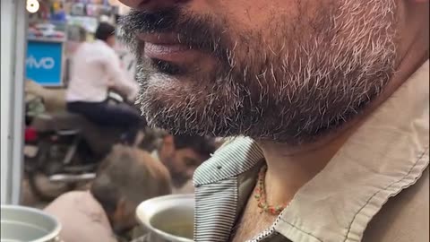 mi Ke Mausum Mein bhi Ab Kharadar Mein Soup Milne Laga|METAFOOD