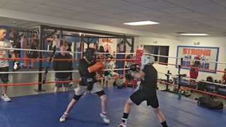 Joey sparring Dylan 523/24
