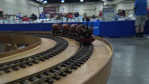 G Scale Live Steam Beer Keg Train Running Out Of Steam
