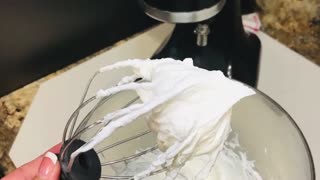 How to Make Royal Icing with Pasteurized Egg Whites