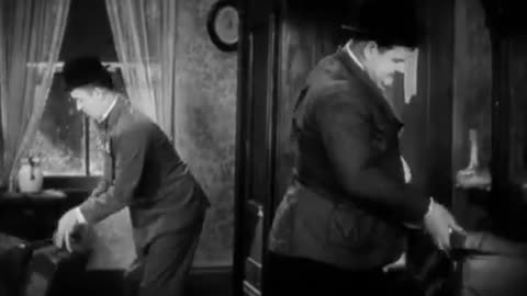 Laughing Gravy - Laurel and Hardy