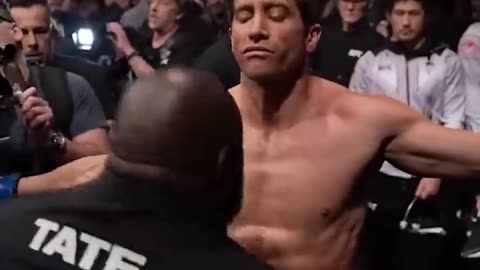 jake Gyllenhaal surprises UFC crowed