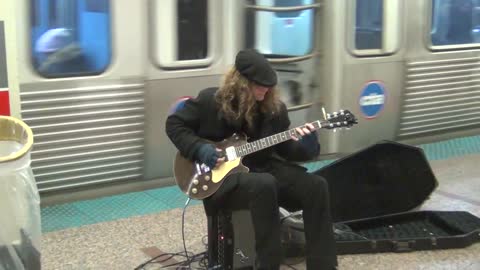 Rock Electric Guitar Busker Machete Mike - Chicago CTA State Street Subway Busking 1/5/2017