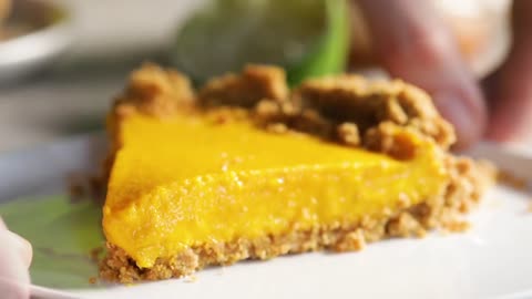 SECRET TO MAKING THE PERFECT MANGO PIE