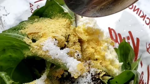 Fresh Basil Leaves and Cottage Cheese Salad dressing
