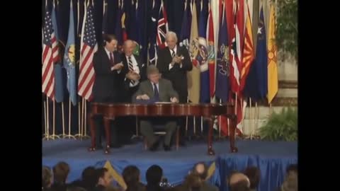 President Clinton Signs NAFTA