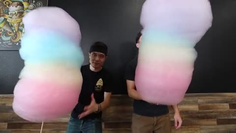 MASSIVE Cotton Candy Challenge in Las Vegas (over 3 feet tall!!)