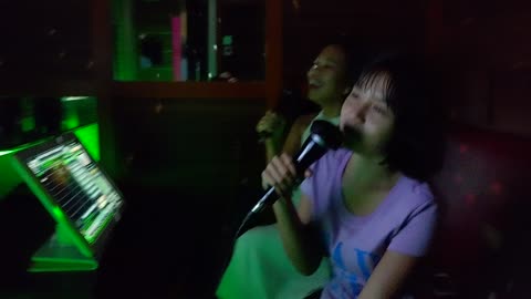 Karaoke With Asian Girls