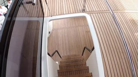 £1.8 Million Yacht Tour - Beneteau Grand Trawler 62