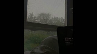 Rain sounds for sleeping - gentle rain sounds with light thunder for study, sleep an relaxing