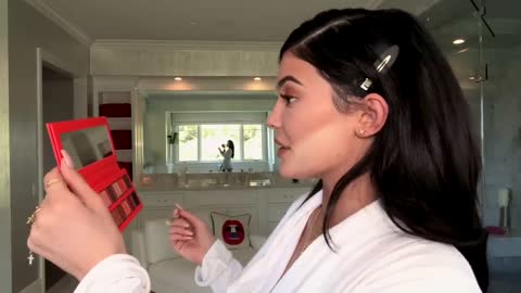 Kylie Jenner's Guide to Lips, Brows, Confidence _ Beauty Secrets