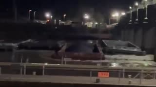 Multiple Barges Break Loose, Float Down Ohio River