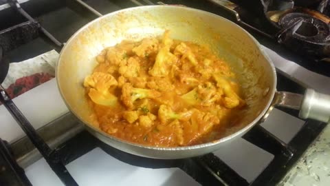 Cauliflower Bhaji [Gobi Masala] [Indian Style Recipe] by Hindustani Khana