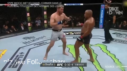 Stipe Miocic met KO Daniel Cormier dans le plus beau title fight de l'histoire des lourds (VIDÉO)