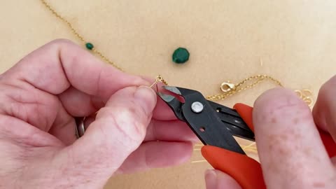 How to Make a Chain and Crystal Bead Necklace