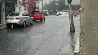 Video: Torrencial aguacero se registra a esta hora en Bucaramanga