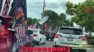 @TONYxTWO 🚨 PEOPLE CAUGHT THROWING EGGS AT MAGA CARS