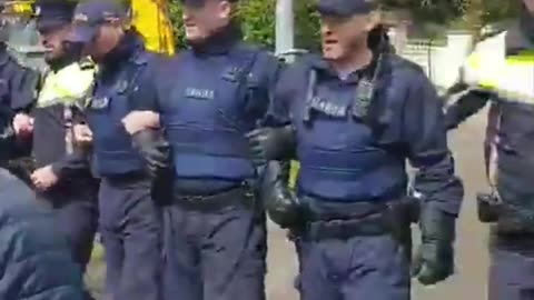 New garda recruitment ad narrated by Taoiseach Simon Harris.