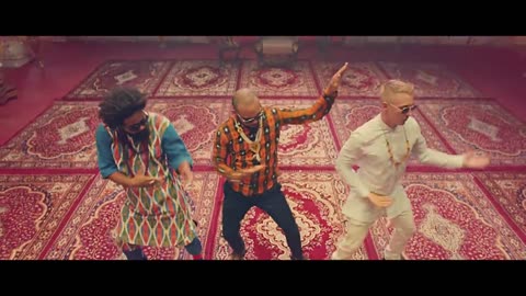 Major Lazer & DJ Snake - Lean On (feat. MØ) (Official Music Video)