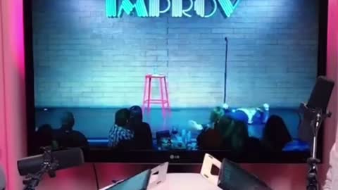 Heather McDonald Faints On Stage Right After Making Fun of the Unvaccinated