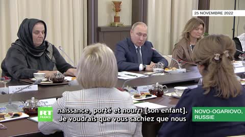 «Rien ne peut remplacer la perte d’un fils» : Poutine rencontre des mères de soldats russes