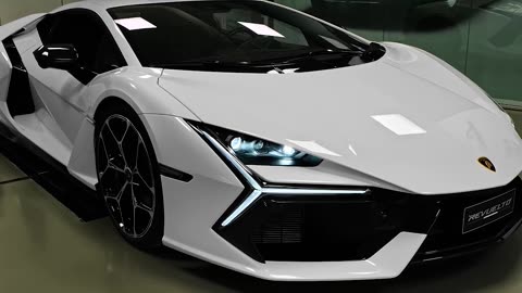 Lamborghini Revuelto in 49 seconds!