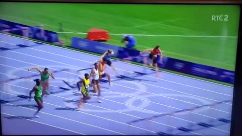 American hurdler jogs the entire way during Olympic race and bizarrely explains why in interview