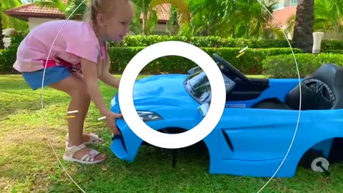 "Mili and Stacy pretend play with ride on cars toy"