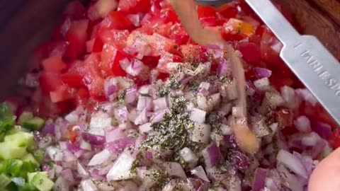 PERSIAN SHIRAZI SALAD - the king of salads!! #lowcarb #shirazi #saladrecipe