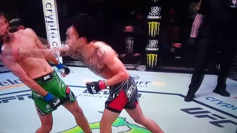 Max Halloway Vs Yair Rodriguez full fight