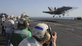 YOU SHOULD WATCH THIS US NAVY FIGHTER