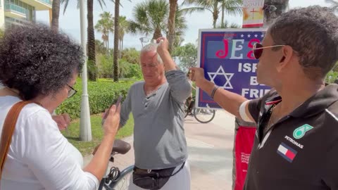 “JEWS FOR JESUS”⁉️: A MESSIANIC RABBI CHALLENGES AN ISRAELI🇮🇱 SKEPTIC 💖😱✡️