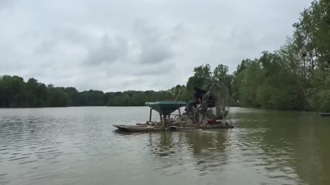 Lac du Grand Fontenay carp fishing in France treatment