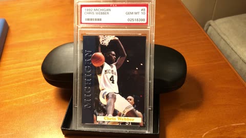 Basketball Card, 1992-93 Michigan #8 Chris Webber, PSA 10