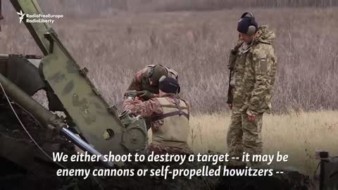 Ukrainian Artillerists Battle For Control Of Key Luhansk Highway