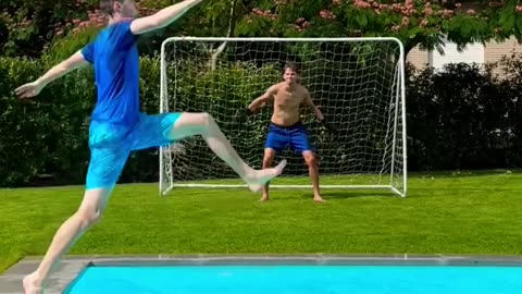 POOL VOLLEY CHALLENGE 😱💦